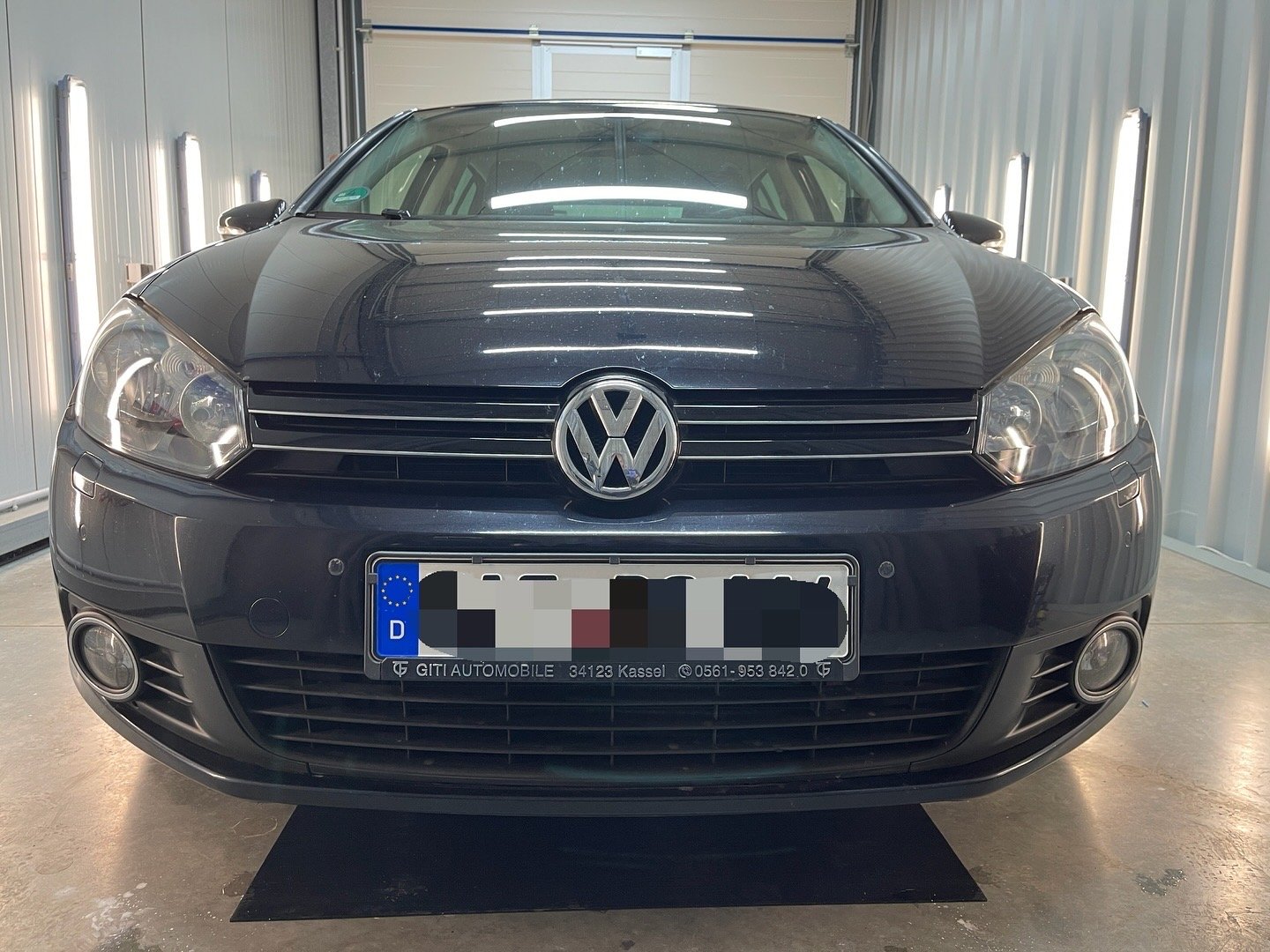 8D31B975-EB1C-4629-A44D-F82DAAC57E18